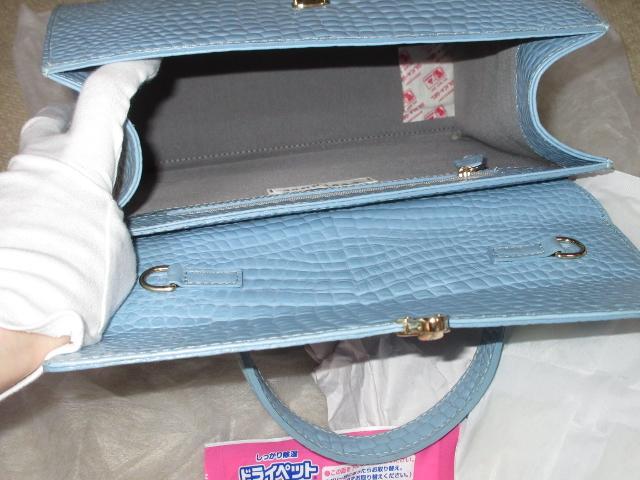 レストローズ*型押しハンドバッグ*牛革(ライトブルー) < ブランド  レストローズ*型押しハンドバッグ*牛革(ライトブルー) < ブランドの