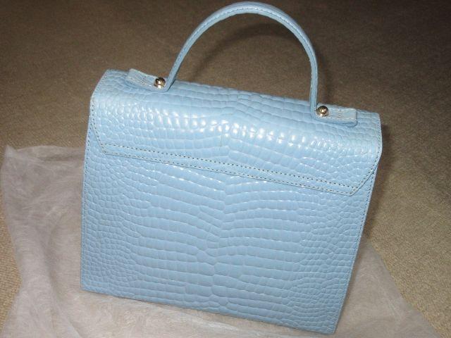 レストローズ*型押しハンドバッグ*牛革(ライトブルー) < ブランド  レストローズ*型押しハンドバッグ*牛革(ライトブルー) < ブランドの