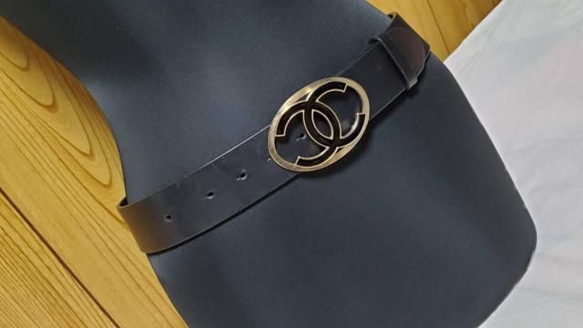 正規良 シャネル クルーズ ココマークロゴバックル ベルト黒 80 4cm幅レザー CCアイコンL エクストララージ金具 アイコン < ブランド  正規良 シャネル クルーズ ココマークロゴバックル ベルト黒 80 4cm幅レザー CCアイコンL エクストララージ金具 アイコン < ブランドの