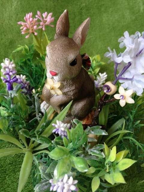 リボンのウサギちゃん 置物♪ ミニチュア 陶器 オブジェ < ペット/手芸/園芸  リボンのウサギちゃん 置物♪ ミニチュア 陶器 オブジェ < ペット/手芸/園芸の