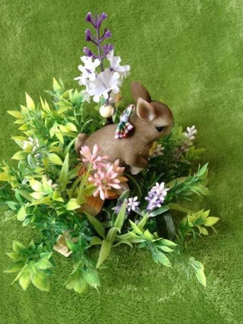 リボンのウサギちゃん 置物♪ ミニチュア 陶器 オブジェ < ペット/手芸/園芸  リボンのウサギちゃん 置物♪ ミニチュア 陶器 オブジェ < ペット/手芸/園芸の