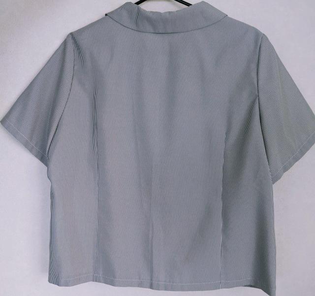 ★事務服★オーバーブラウス★リボン脱着可★17ABR★未 < 女性ファッション  ★事務服★オーバーブラウス★リボン脱着可★17ABR★未 < 女性ファッションの