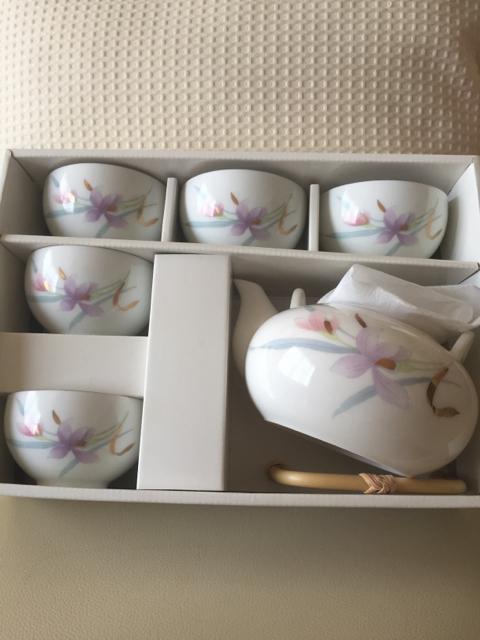 830.新品☆急須と湯飲み5客セット < インテリア/ライフ  830.新品☆急須と湯飲み5客セット  < インテリア/ライフの