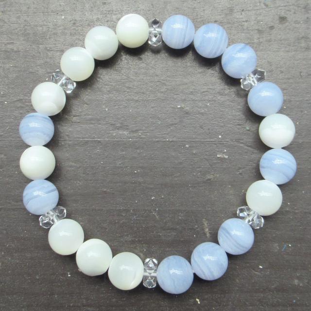 ブルーレースxマザーオブパールブレスレット 天然石 < 男性アクセサリー/時計  ブルーレースxマザーオブパールブレスレット 天然石  < 男性アクセサリー/時計の