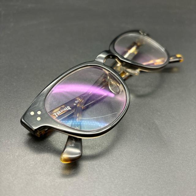  THRASHER XbV[ GLASSART Kl ዾ  uh 