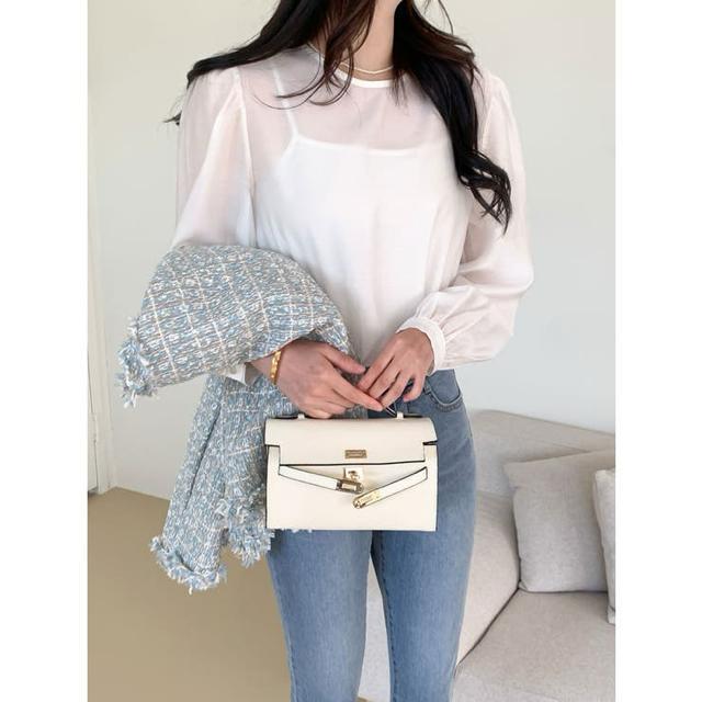 定価4,895円【新品】エレガント サテンブラウス●アイボリー●F●光沢 韓国ファッション < 女性ファッション 定価4,895円【新品】エレガント サテンブラウス●アイボリー●F●光沢 韓国ファッション < 女性ファッションの