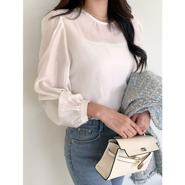 定価4,895円【新品】エレガント サテンブラウス●アイボリー●F●光沢 韓国ファッション < 女性ファッション 定価4,895円【新品】エレガント サテンブラウス●アイボリー●F●光沢 韓国ファッション < 女性ファッションの