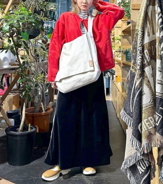 niko andc/Xj[J[yʒᔽLJGXj[J[