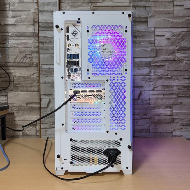 【ほぼ新品】ゲーミングPC Ryzen7 7800X3D RX9070XT SSD1TB メモリ32GB 850W < PC本体/周辺機器 【ほぼ新品】ゲーミングPC Ryzen7 7800X3D RX9070XT SSD1TB メモリ32GB 850W < PC本体/周辺機器の