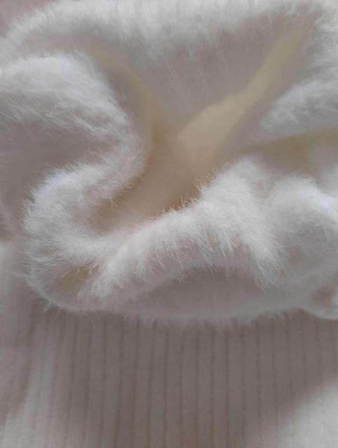 レディース 白色 リブニット ハイネックセーター 袖口ふわふわファー 長袖トップス 秋冬 < 女性ファッション レディース 白色 リブニット ハイネックセーター 袖口ふわふわファー 長袖トップス 秋冬 < 女性ファッションの