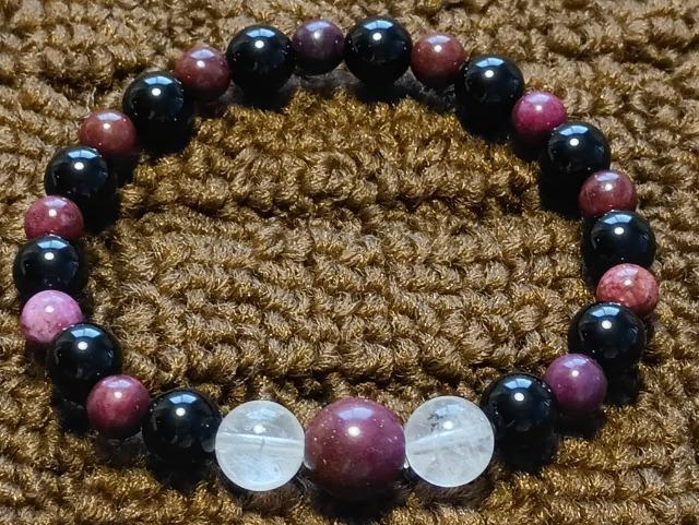 ��_���ł��B�u�������_�l�Ƌ��͂Ȗ������A�ω��̒����̃u���X���b�g�v3�_�Z�b�g�ł��B �� �����A�N�Z�T���[/���v�� 