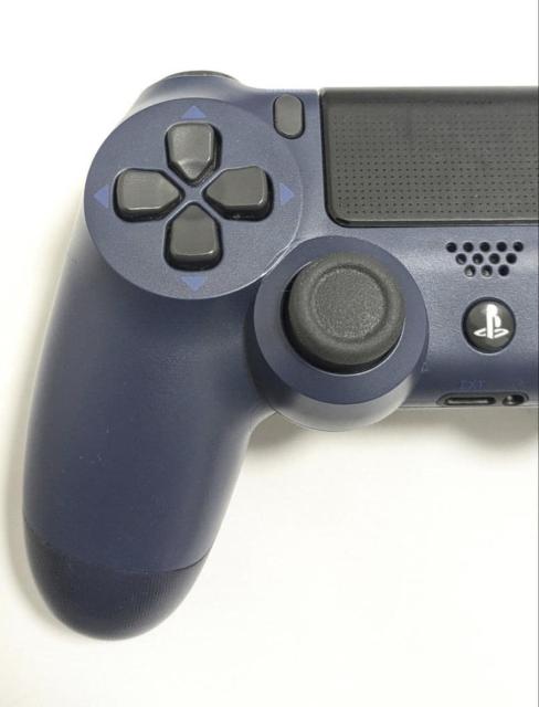 DUALSHOCK 4 ワイヤレスコントローラー PS4 ミッドナイト・ブルー CUH-ZCT2J < ゲーム本体/ソフト DUALSHOCK 4 ワイヤレスコントローラー PS4 ミッドナイト・ブルー CUH-ZCT2J < ゲーム本体/ソフトの