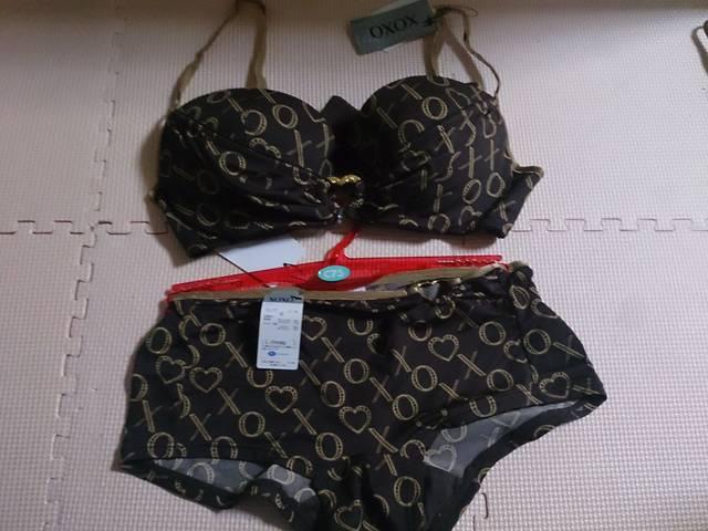Vi XOXO C75MTCY uE~x[W   t@bV 