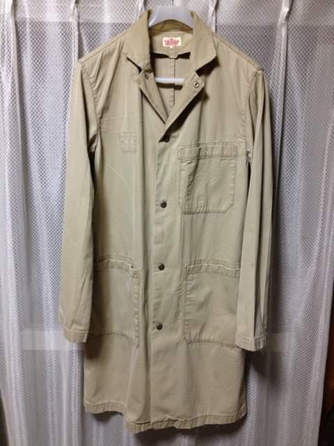 HRM ハリウッドランチマーケット ショップコート ジャケット Sサイズ1 ベージュ 茶 ブルーブルー < ブランド  HRM ハリウッドランチマーケット ショップコート ジャケット Sサイズ1 ベージュ 茶 ブルーブルー  < ブランドの