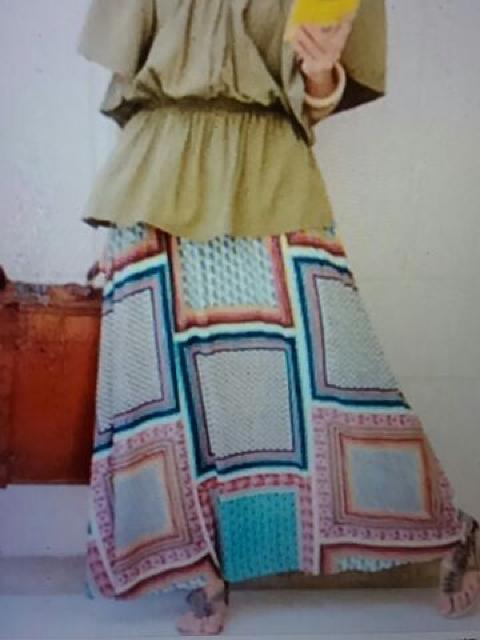 *スカーフ柄マキシスカート*新品 < 女性ファッション *スカーフ柄マキシスカート*新品 < 女性ファッションの