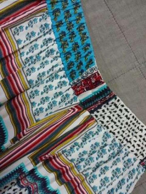 *スカーフ柄マキシスカート*新品 < 女性ファッション *スカーフ柄マキシスカート*新品 < 女性ファッションの