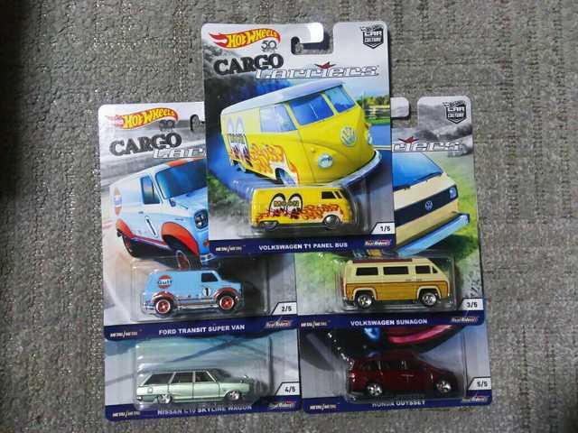 HW '18 カーゴキャリアーズアソート 全5種 VW フォード 日産 ホンダ ムーンアイズ ガルフ < ホビー HW '18 カーゴキャリアーズアソート 全5種 VW フォード 日産 ホンダ ムーンアイズ ガルフ < ホビーの