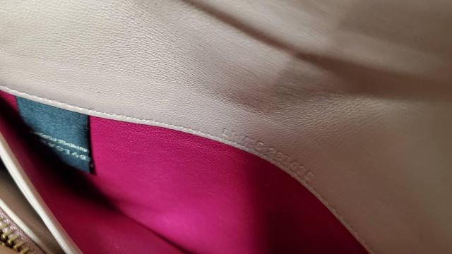 正規 ブルガリ B-Zeroリングクリップ 長財布 赤 小銭入れ有 ロングレザーウォレット 二つ折り ビッグリングアイコン金具 < ブランド  正規 ブルガリ B-Zeroリングクリップ 長財布 赤 小銭入れ有 ロングレザーウォレット 二つ折り ビッグリングアイコン金具 < ブランドの