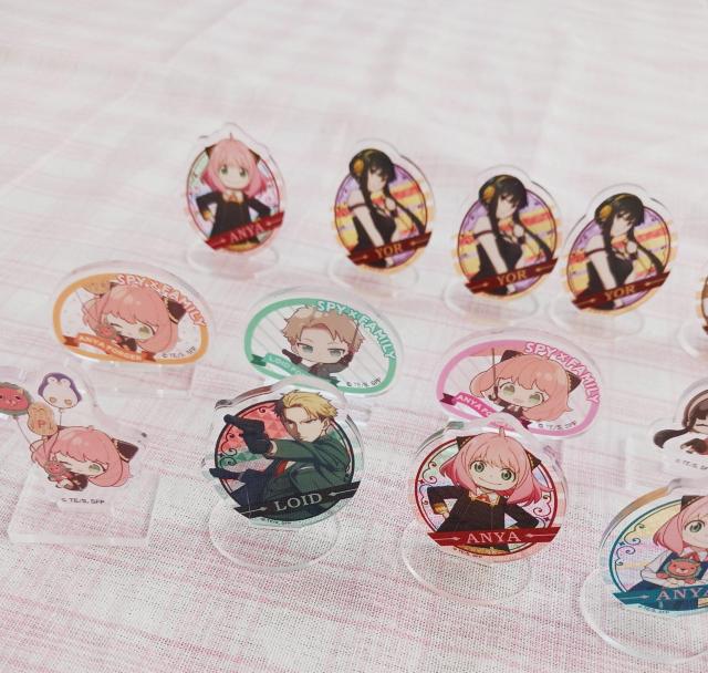 �c�c���[�ɂ�A�N�����X�^���h�c�c