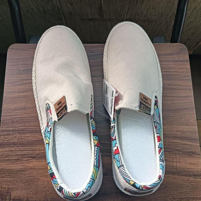 新品 27cm メンズ スリッポン ベージュ シューズ 靴 44 おしゃれ < 男性ファッション  新品 27cm メンズ スリッポン ベージュ シューズ 靴 44 おしゃれ < 男性ファッションの