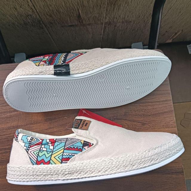 新品 27cm メンズ スリッポン ベージュ シューズ 靴 44 おしゃれ < 男性ファッション  新品 27cm メンズ スリッポン ベージュ シューズ 靴 44 おしゃれ < 男性ファッションの