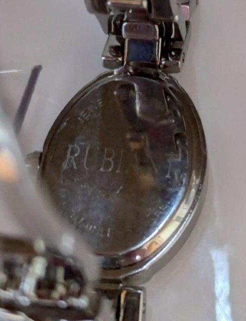 【RUBIANT】レディース 腕時計 クォーツ オーバル ダイヤベゼル シェル 鑑定済み 正規品 < 女性アクセサリー/時計 【RUBIANT】レディース 腕時計 クォーツ オーバル ダイヤベゼル シェル 鑑定済み 正規品 < 女性アクセサリー/時計の