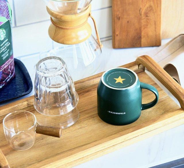 スターマグ★マグカップ★スターバックス限定★リワード限定★非売品★可愛い★コーヒーカップ★耐熱カップ★珈琲★新品未使用★送料無料 < インテリア/ライフ  スターマグ★マグカップ★スターバックス限定★リワード限定★非売品★可愛い★コーヒーカップ★耐熱カップ★珈琲★新品未使用★送料無料 < インテリア/ライフの