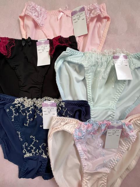 M�T�C�Y�I5���Z�b�g�I���򊴂���f�ށI���M�i�i�I�F�Ƃ�ǂ�I�G���K���g�I�V���[�c�I  �� �����t�@�b�V������ 