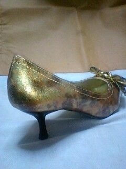 Pera mela{tpvXuY  t@bV 