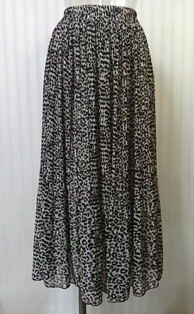 SpRay PREMIUM★レオパード柄 消しプリーツ ロングスカート < ブランド SpRay PREMIUM★レオパード柄 消しプリーツ ロングスカート < ブランドの