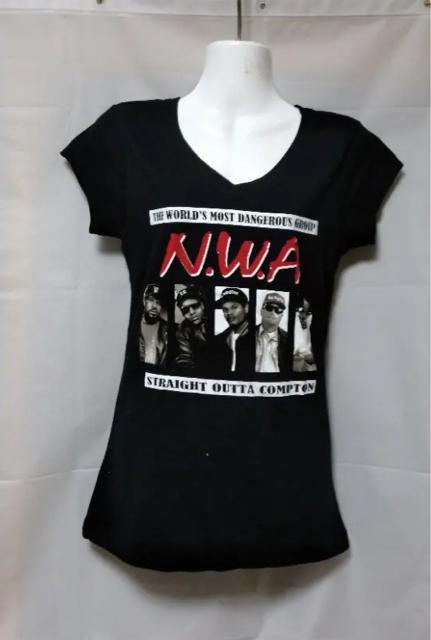※未使用「黒のTシャツ」Lサイズ < 女性ファッション  ※未使用「黒のTシャツ」Lサイズ  < 女性ファッションの