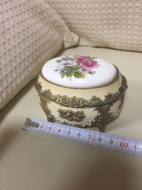 1170.アンティーク☆オルゴール付き  小物入れ < ホビー  1170.アンティーク☆オルゴール付き  小物入れ < ホビーの