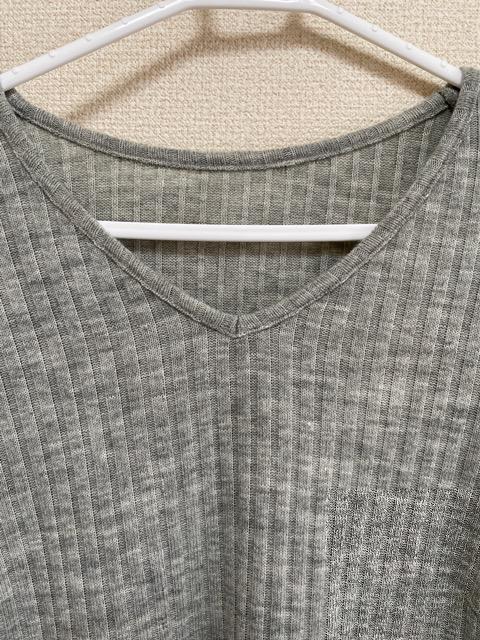 新品.未使用品Vぷっくり袖ニットワンピース < 女性ファッション  新品.未使用品Vぷっくり袖ニットワンピース < 女性ファッションの