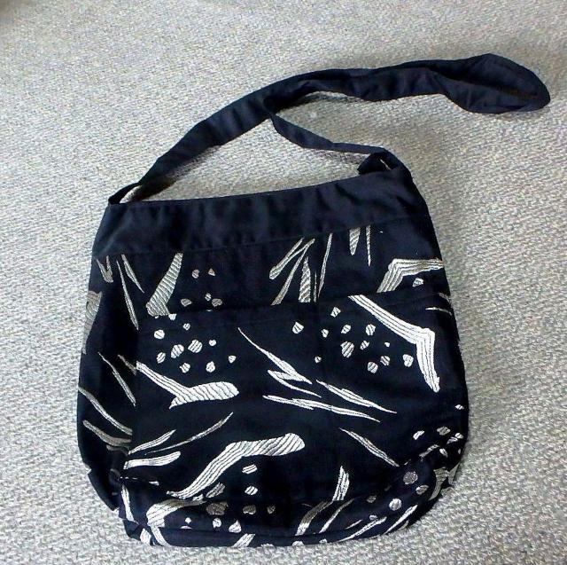 ◆ハンドメイド ショルダーバッグ ポーチ 中古品 < 女性ファッション  ◆ハンドメイド ショルダーバッグ ポーチ 中古品  < 女性ファッションの