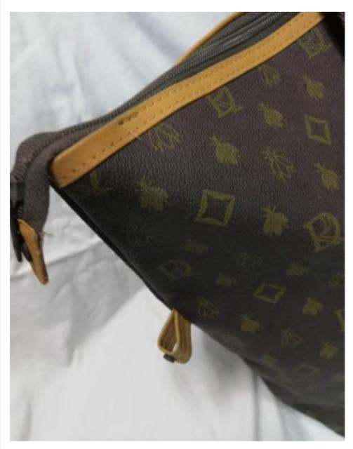レア MILANO トートバッグ 大容量バッグ 美品 < 女性ファッション  レア MILANO トートバッグ 大容量バッグ 美品 < 女性ファッションの