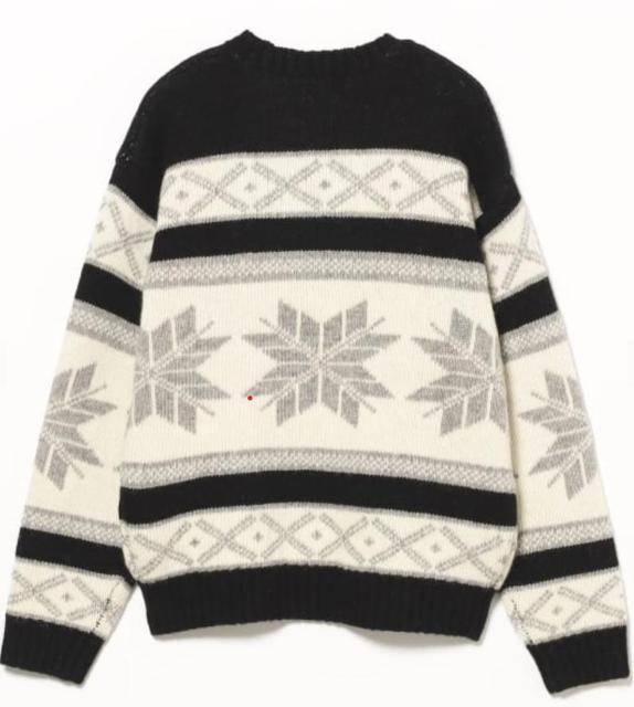 �����Y �E�C���^�[ �N���[�l�b�N�j�b�g