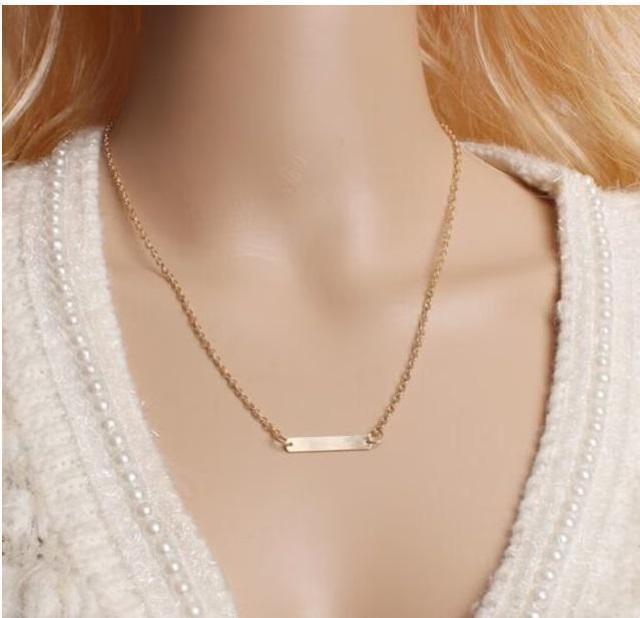 衝撃100円セール★超人気 葉っぱネックレス19 ゴールド  < 女性アクセサリー/時計  衝撃100円セール★超人気 葉っぱネックレス19 ゴールド  < 女性アクセサリー/時計の