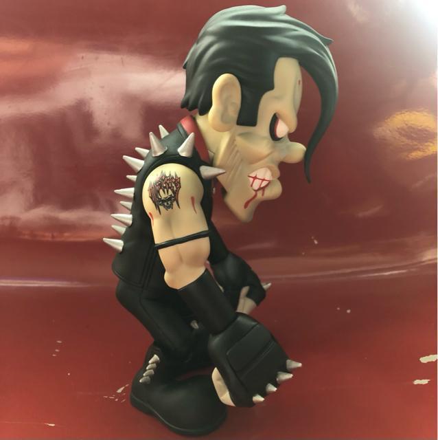 《ミスフィッツ》フィギュア misfits balzac バウンティーハンター secretbase ミュージシャントイ ゾンビ < ホビー  《ミスフィッツ》フィギュア misfits balzac バウンティーハンター secretbase ミュージシャントイ ゾンビ < ホビーの