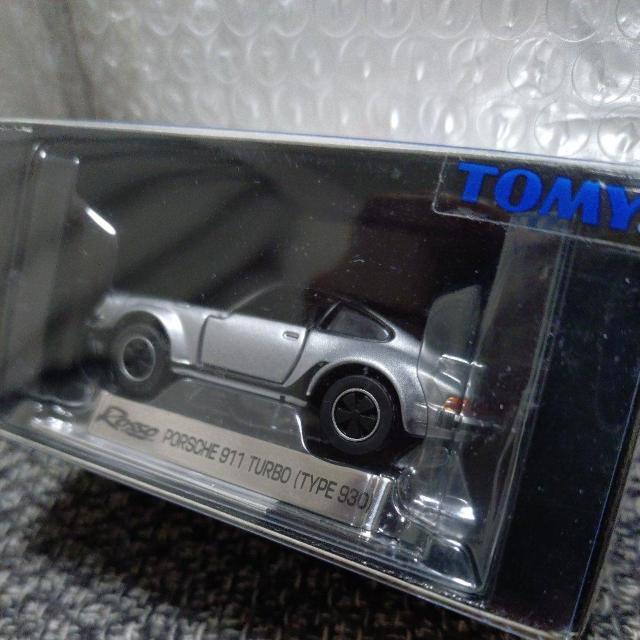 ~jJ[@g~J~ebh@|VF930^[{  zr[ 