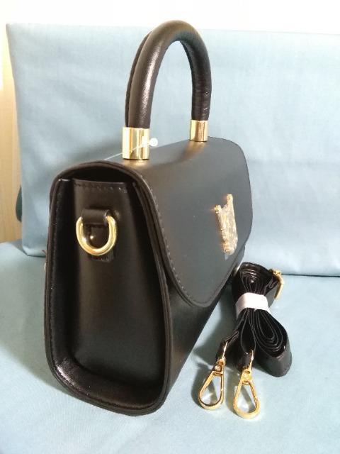 クロミ持ち手付きロングストラップショルダープレートバッグ ブラック < アニメ/コミック/キャラクター クロミ持ち手付きロングストラップショルダープレートバッグ ブラック < アニメ/コミック/キャラクターの