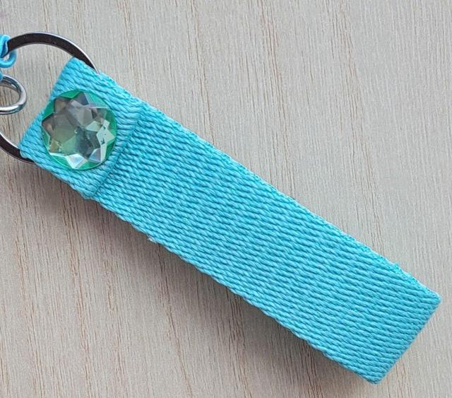 ����Ȃ���Ώ����\��@TWICE MINA �~�i�@�L�[�z���_�[�@ �� �^�����g�O�b�Y�� 