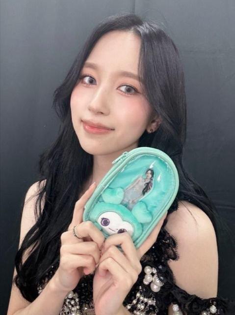 ����Ȃ���Ώ����\��@TWICE MINA �~�i�@�L�[�z���_�[�@ �� �^�����g�O�b�Y�� 