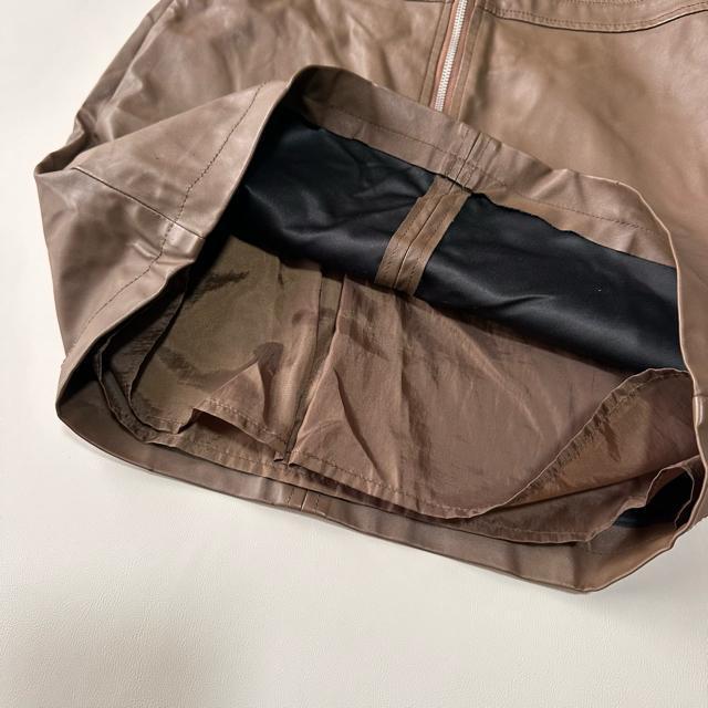 *美品【GU】ガールズ フェイクレザー ジャンパースカート 140cm < キッズ/ベビー *美品【GU】ガールズ フェイクレザー ジャンパースカート 140cm < キッズ/ベビーの