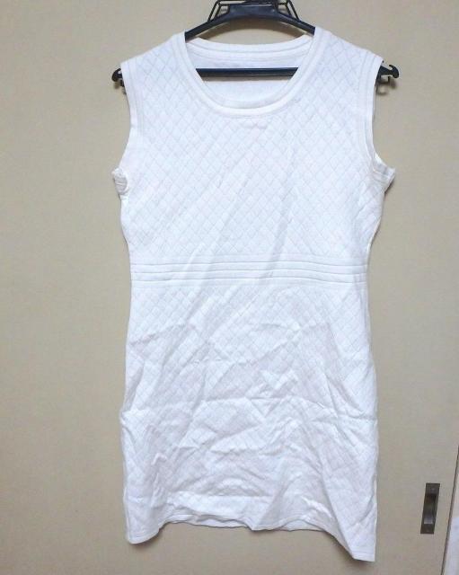 ◆ワンピース ニット ノースリーブ レディース ジャケット  中古品 ホワイト < 女性ファッション  ◆ワンピース ニット ノースリーブ レディース ジャケット  中古品 ホワイト < 女性ファッションの