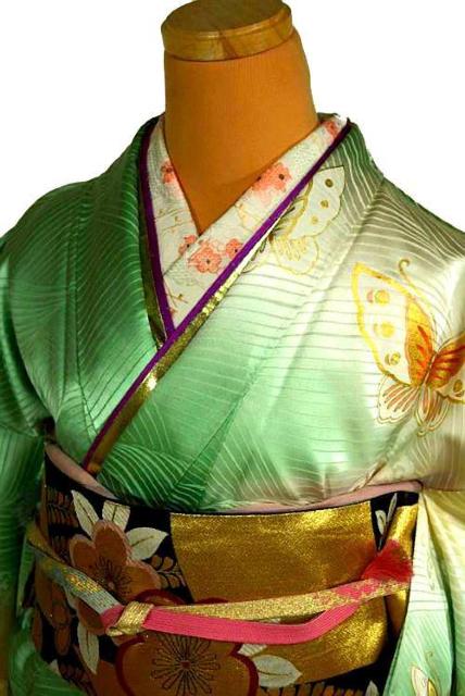 【最高級】新品同様 暈し染め 金彩 金駒シシュウ 立波花蝶文 振袖 身丈159cm 裄丈65.5cm T3471 < 女性ファッション  【最高級】新品同様 暈し染め 金彩 金駒シシュウ 立波花蝶文 振袖 身丈159cm 裄丈65.5cm T3471 < 女性ファッションの