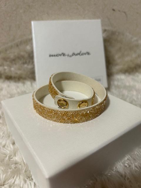 �V�imore to adore��SWAROVSKI�u���X���b�g