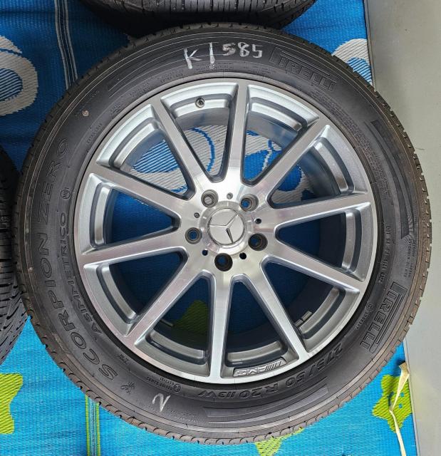 メルセデスAMG W463A Gクラス G63 純正 20in 9.5J+35 PCD130タイヤ付き4本セツトピレリ SCORP < 自動車/バイク メルセデスAMG W463A Gクラス G63 純正 20in 9.5J+35 PCD130タイヤ付き4本セツトピレリ SCORP < 自動車/バイク