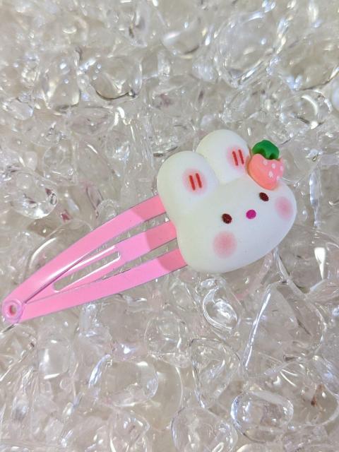 *HM*『苺リボン☆ウサギ@』☆ヘアピン < キッズ/ベビー  *HM*『苺リボン☆ウサギ@』☆ヘアピン < キッズ/ベビーの