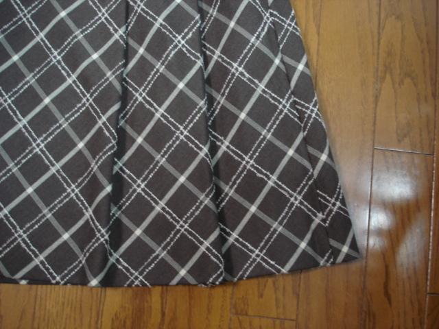 ★キャサリンロス ウール混の2重チェックデザインスカート★クローゼット整理価格! < ブランド ★キャサリンロス ウール混の2重チェックデザインスカート★クローゼット整理価格! < ブランドの