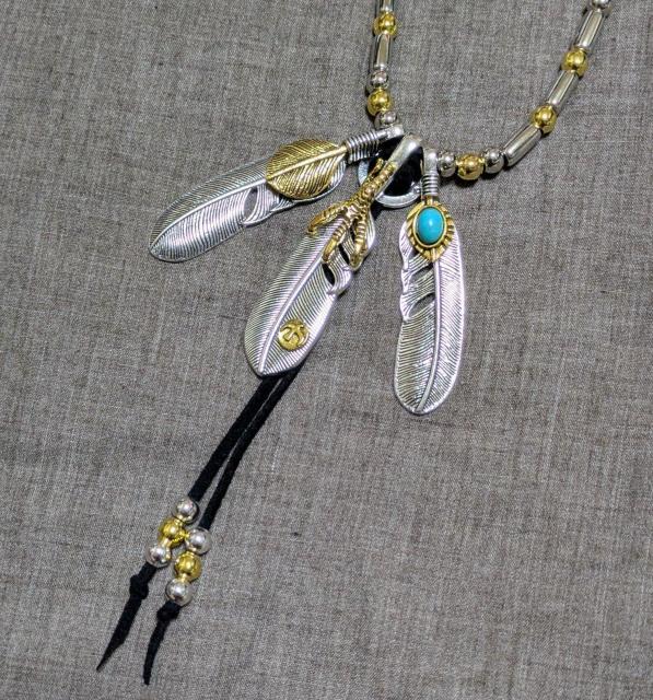 インディアンジュエリー★フェザー3連ネックレス★メディスンホイール★パイプビーズ★新品未着用★男女兼用★送料無料★クーポン < 男性アクセサリー/時計 インディアンジュエリー★フェザー3連ネックレス★メディスンホイール★パイプビーズ★新品未着用★男女兼用★送料無料★クーポン < 男性アクセサリー/時計の